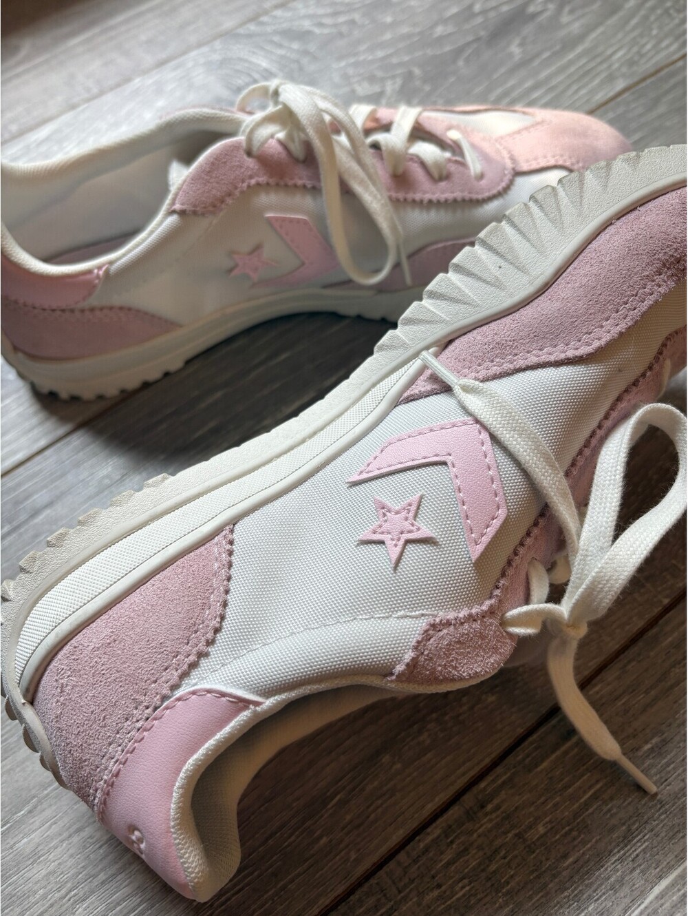 Converse Run Star Trainer Low Top (Pale Pink/White)
